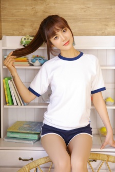 玩大肚子孕妇